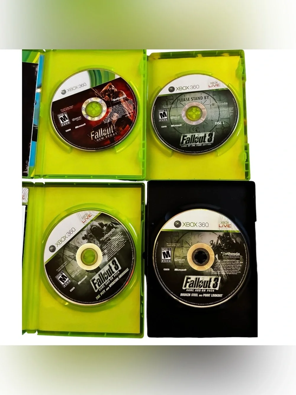Xbox 360 Fallout‎ Mega-Collection Bundle: Fallout 3 GOTY, New Vegas + Expansions